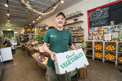 Local Food Production 的图像结果