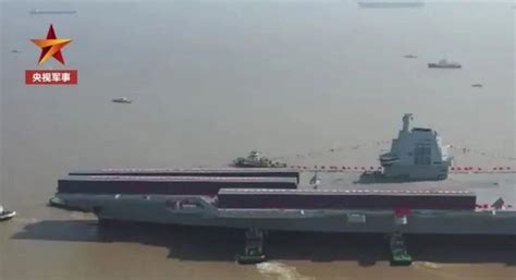 舰岛正在改装？中国003型航母“福建”舰最新照曝光|福建省|相控阵雷达|航母_新浪新闻