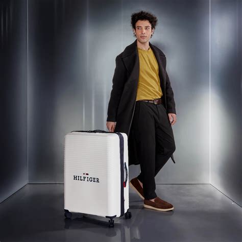 Tommy Hilfiger Mckinley Hard Luggage – BAGLINE