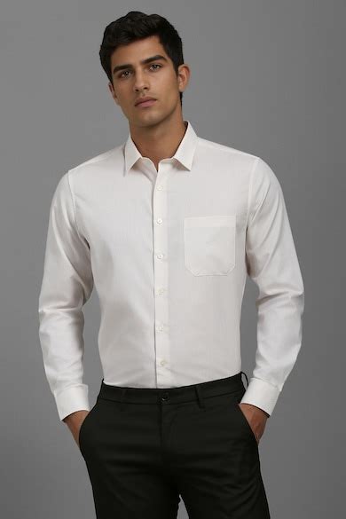 Buy Men White Slim Fit Textured Full Sleeves Formal Shirt Online ...