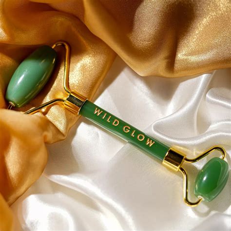Buy Brazilian Green Jade Face Roller at Best Price - Wildglow