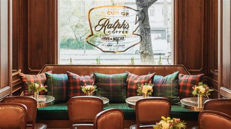 Ralph Lauren dévoile son premier coffee shop parisien dans le 6e | Le ...