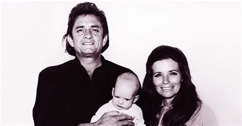 Johnny Cash's 1st Wife Vivian Liberto Had an Unhappy Marriage with the ...
