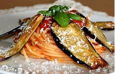 cucina pasta alla norma montalbano schiacciante superiorit 224 della cucina cucina pasta alla norma montalbano schiacciante superiorit 224 della cucina