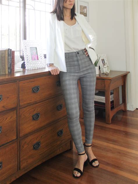 Semi-Casual 的图像结果