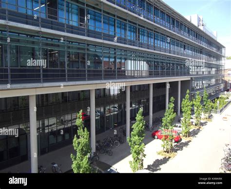 Laboratory center hi-res stock photography and images - Alamy