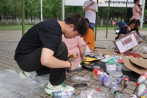 西南石油大学:快来围观，这个手工制作活动太好玩了~ - 西南石油大学党委学生工作部 - 中国大学生在线