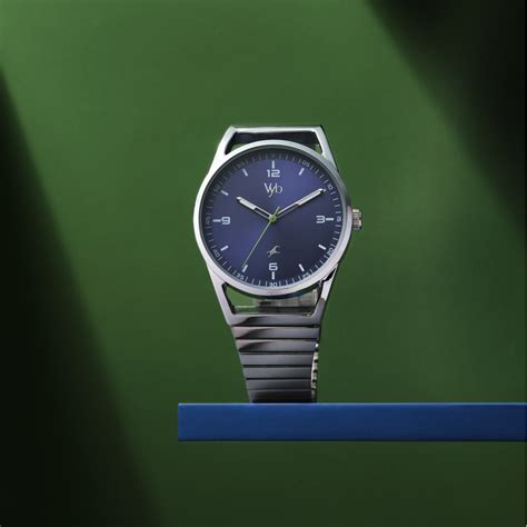 Buy Online Fastrack Vyb Horizon Quartz Analog Blue Dial Silver Metal ...