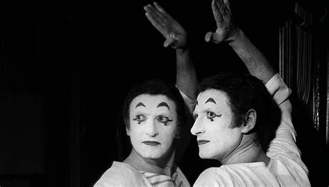 What Is the Origin of Mimes? | Our Pastimes