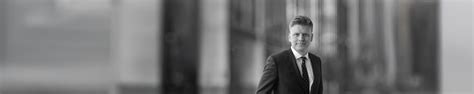 Landon Oakes | Associate | White & Case LLP