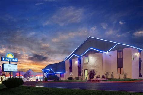 DAYS INN BY WYNDHAM CARTHAGE - Hotel Reviews, Photos, Rate Comparison ...