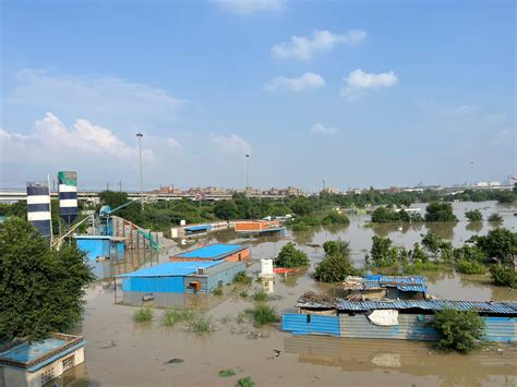 August 2022: Yamuna flood reclaims encroached floodplains in Delhi – SANDRP