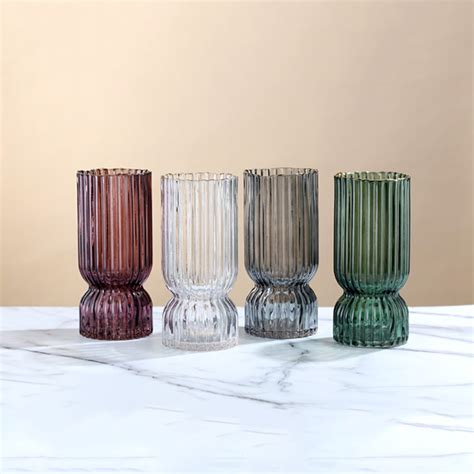 Trophy Vase Online - Premium Vase | Nestasia