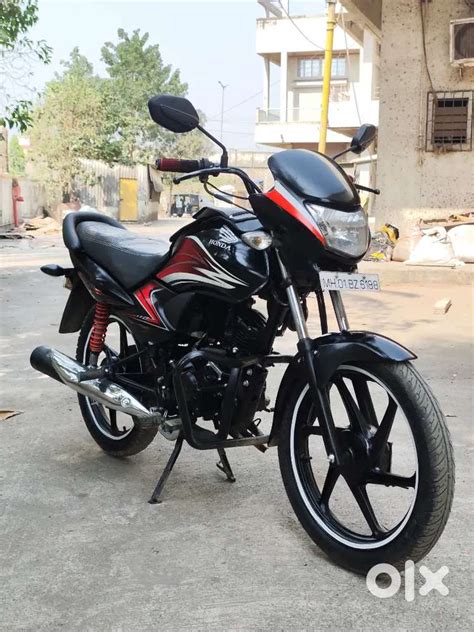 Honda dream Yuga - Motorcycles - 1803728574