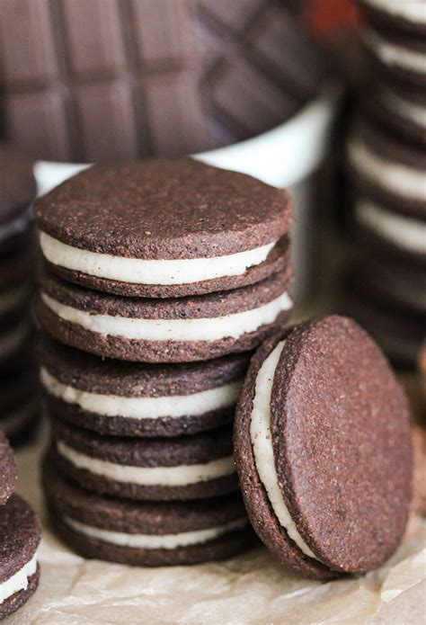 Homemade Oreos Recipe | sugar free, gluten free, dairy free, vegan Oreos