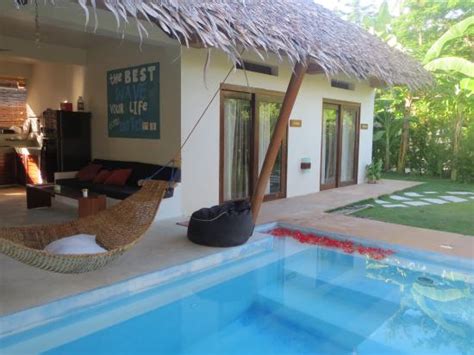 THE SLEEPY GYPSEA (Siargao Island/General Luna) - Lodge Reviews, Photos ...