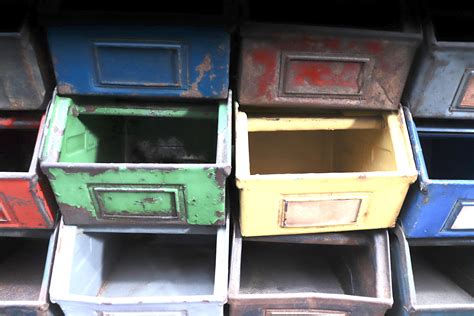Vintage Medium Size Enameled Metal Hefty Utility Bins For Sale at ...