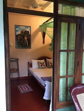 SIGIRIYA RUINS VILLA & HOME STAY - B&B Reviews & Photos - Tripadvisor