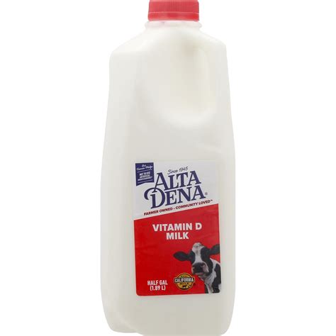 Amazon.com: Alta Dena Vitamin D Milk Whole Milk Half Gallon Jug ...