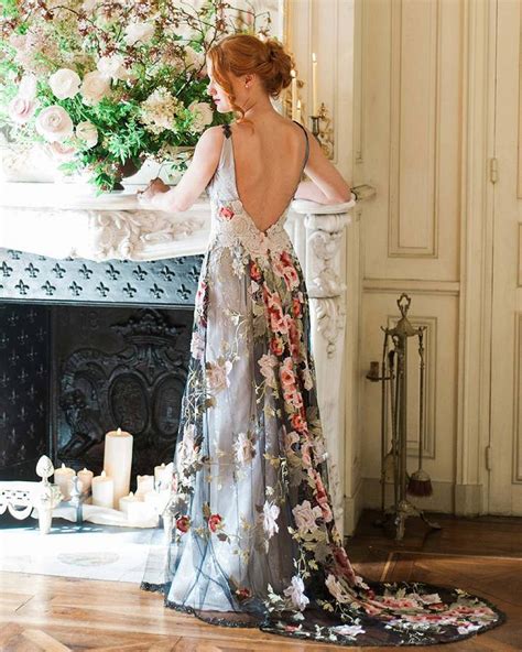 27 ULTRA-PRETTY FLORAL WEDDING DRESSES FOR BRIDES