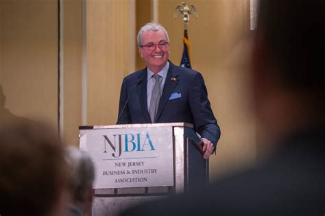 Top Democrats split with N.J. Senate president over extending business ...