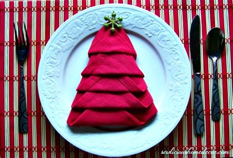 Christmas Tree Napkin Tutorial 的图像结果
