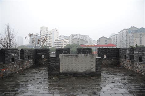 2023西瀛门城墙游玩攻略,去得那天下着雨，人不多，在...【去哪儿攻略】