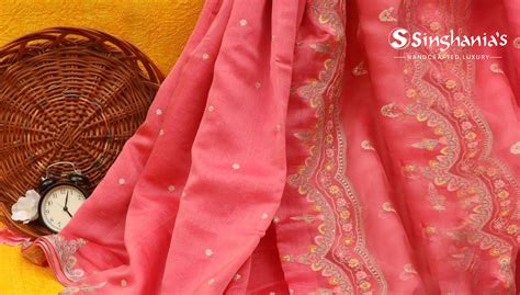 Top 5 Chanderi Silk Sarees For A Timeless Elegance – Singhania's
