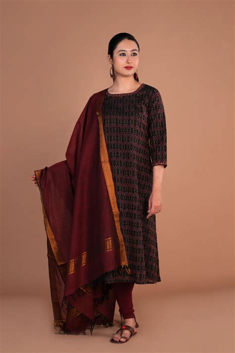 Black Pochampally Silk Ikat kurta – Kalanjali