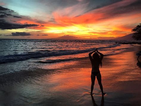 RAISE YOUR VIBRATION YOGA FLOW, Light Dancing Leaves YOGA Studio ...