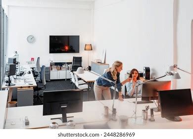 Bending at Computer 的图像结果