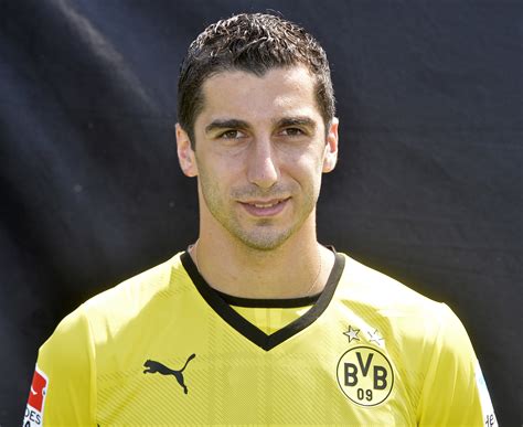 Dortmund accepts Man United bid for Henrikh Mkhitaryan | wfmynews2.com