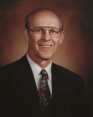 Wayne E Warner Obituary - Eugene Register-Guard