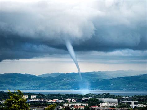The difference between a tornado watch and a warning