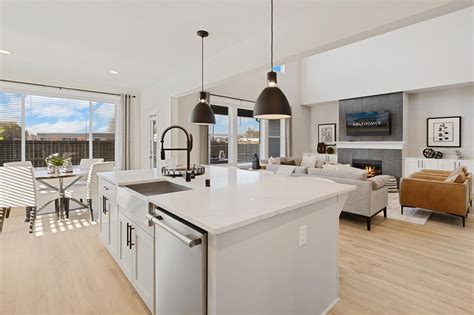 Paradise Pointe - Holt Homes