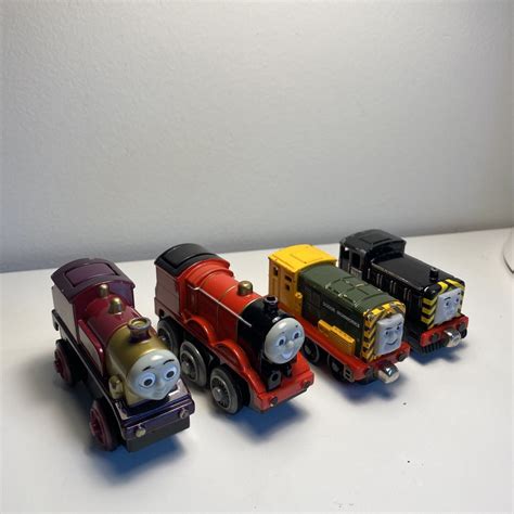 Gullane Thomas Friends Tank Metal Diecas Train Lady | Ubuy India