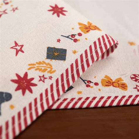 Folkulture 14" x 72" Table Runner - Very Merry – Folkulture India