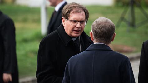 Fabiny Tamás távozott az Evangélikus Egyház éléről | 24.hu