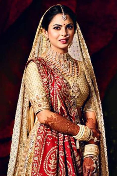 Isha Ambani’s Designer Bridal Lehenga - Isha Ambani's Wedding Lehenga ...