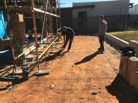 Building a Swimming Pool 的图像结果