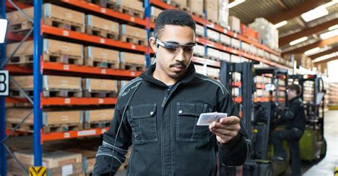 Arvato backs smart glasses for order-picking at Sennheiser