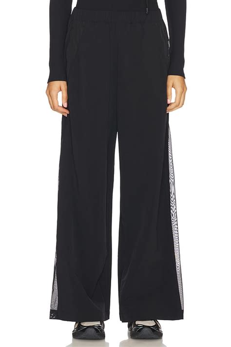 alo High-waist Origin Wide Leg Track Pant in Black | REVOLVE