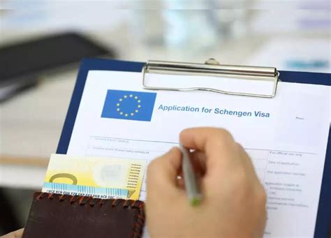 荷兰个人旅游签证申请 自由行签证多久出签 最早提前多久可以申请呢？ - 知乎