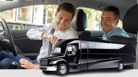 Sprinter Van Rental Luxury 的图像结果