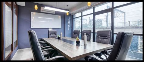 Coworking space for rent in New Delhi 12 • MatchOffice