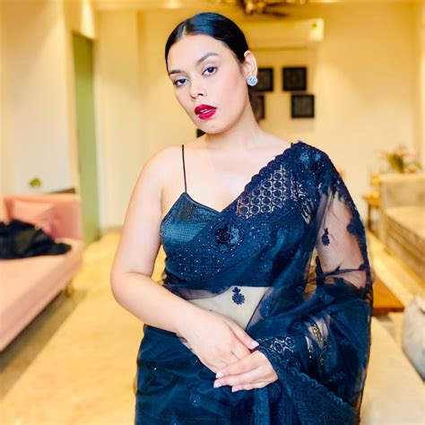 Black Net Saree With Floral Threadwork And Unstitched Blouse Piece ...