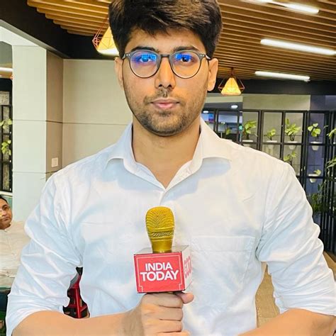 Aaquil Jameel Stories, Latest Story List from Aaquil Jameel