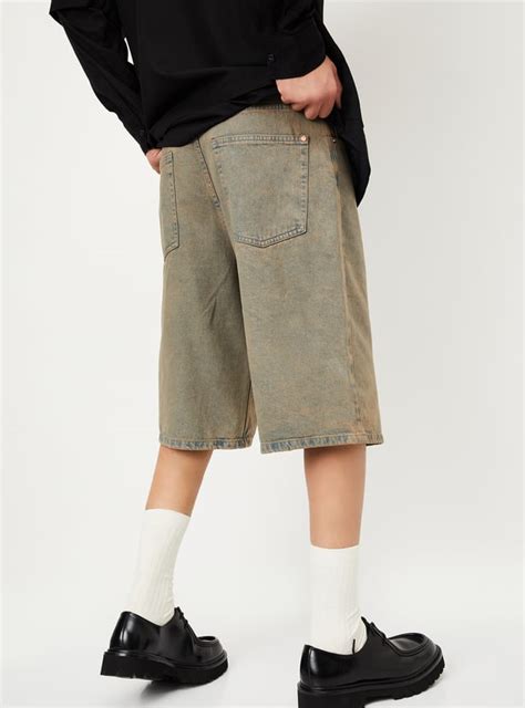 Buy Men Washed Denim Shorts Online at just Rs. 1049.0 - 1000014716550 ...