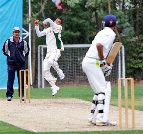 Imran Facy bowling to Waqas Barkat | ESPNcricinfo.com