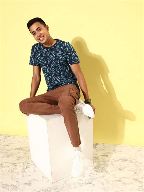 Mast & Harbour Deep Navy Blue Floral Resort Fantasy Pure Cotton T-shirt ...